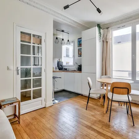 Near Grands Boulevards Appartement *